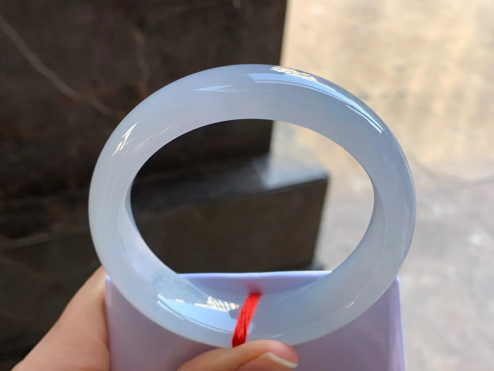 58-16.7-9

冰紫宽版手镯^_^冰透