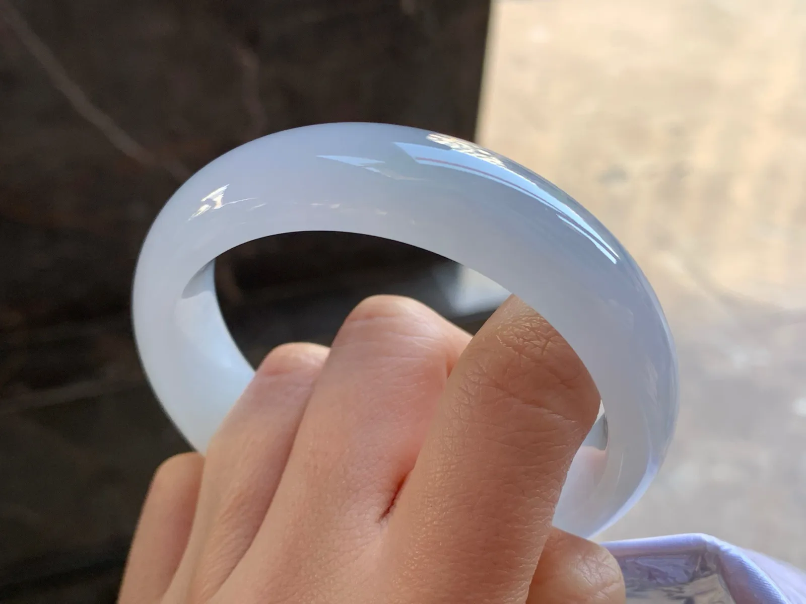 58-16.7-9

冰紫宽版手镯^_^冰透