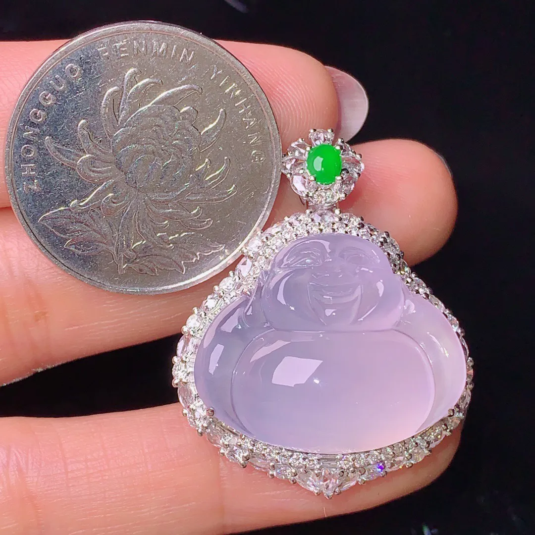 18k金钻镶嵌冰种佛公吊坠 玉质细腻 色泽艳丽  整体尺寸34*27.6*14.1