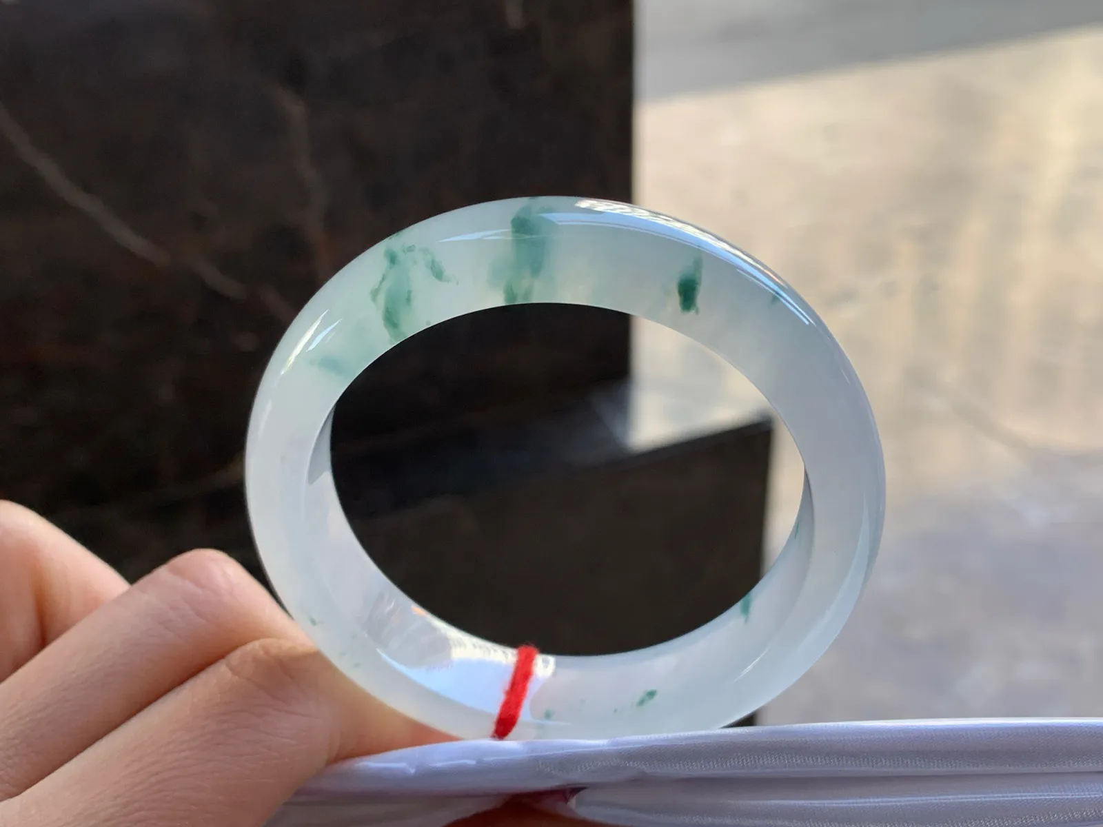 54-13.6-8.1

冰蓝花手镯^_^飘花灵韵 清新