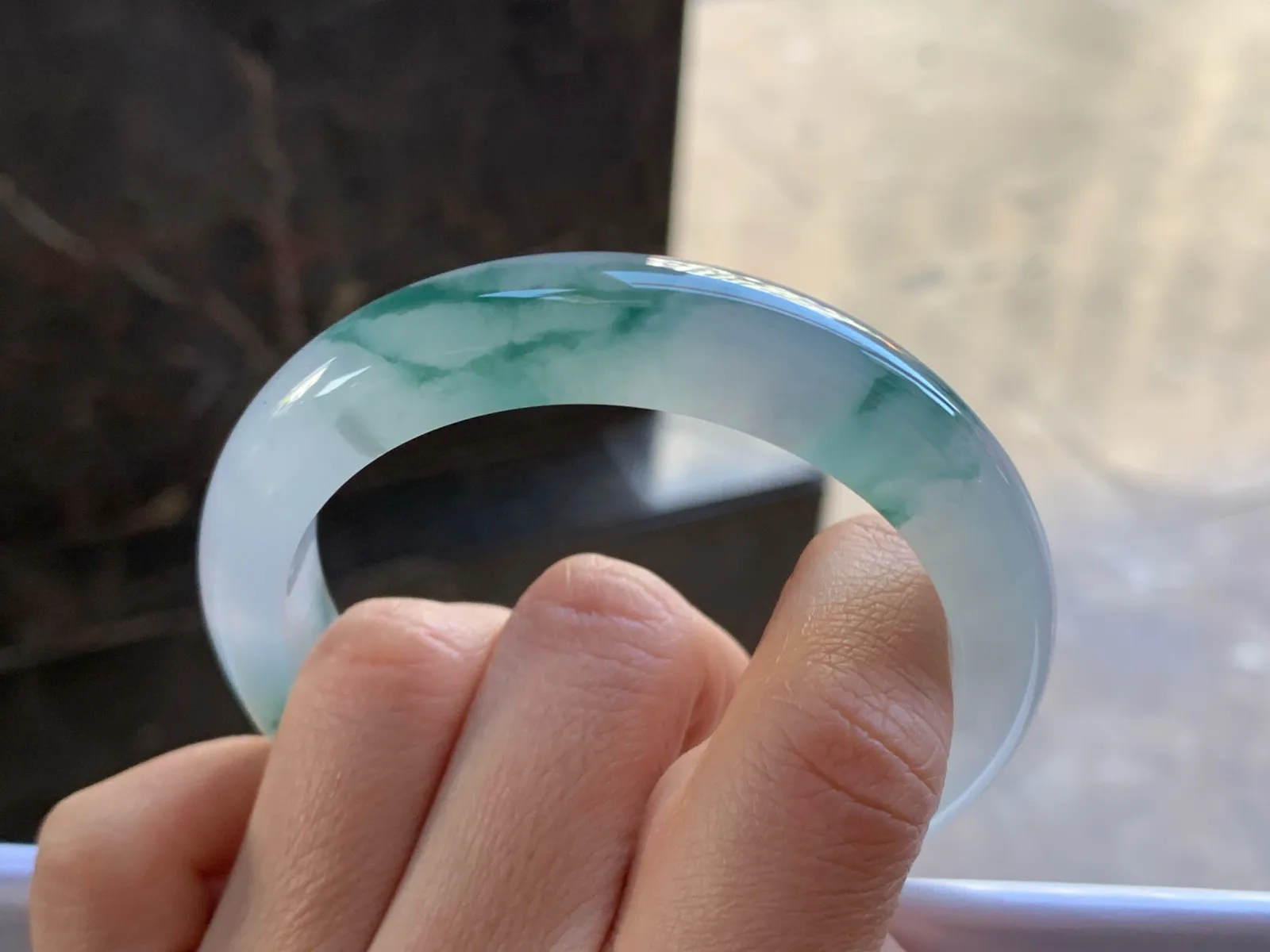 56-12-8.6

冰种蓝花手镯^_^飘花浓郁