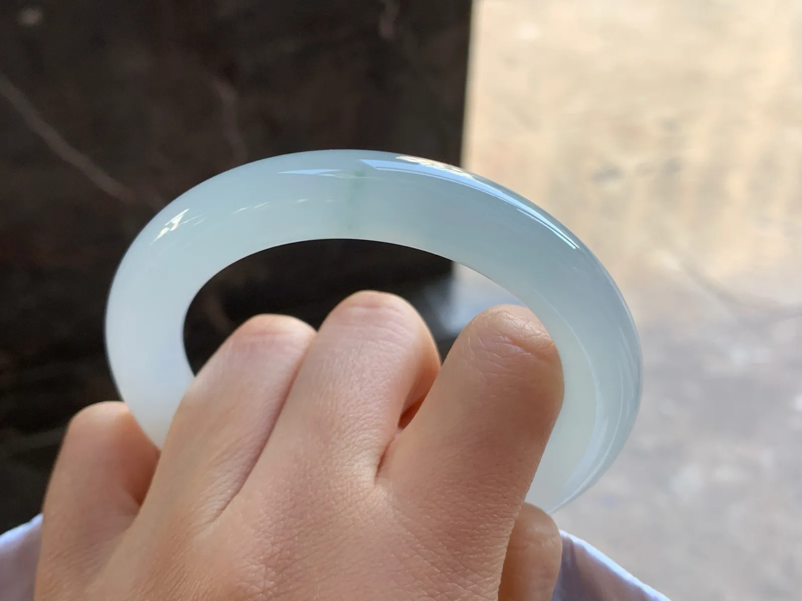 56-10.8

冰种圆条手镯^_^清新冰透