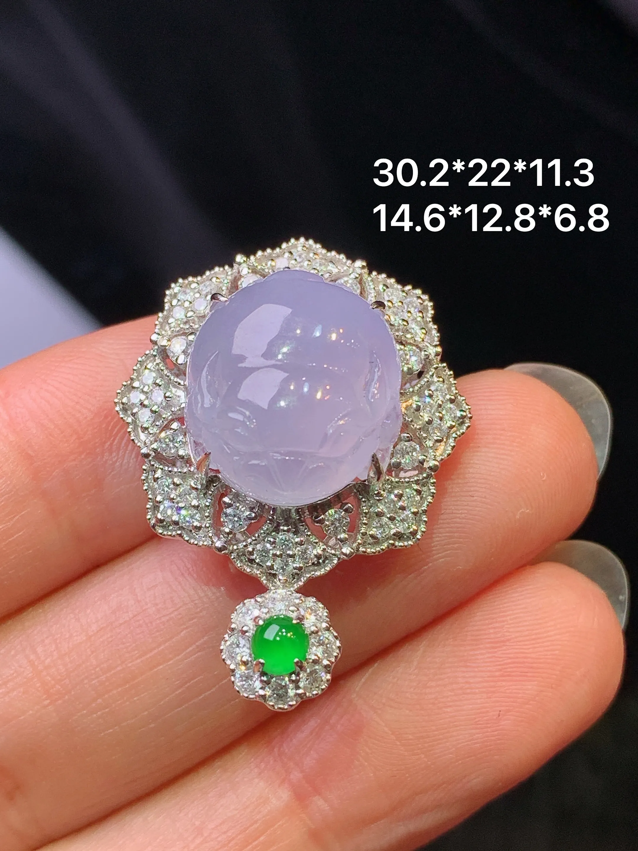 18k金钻镶嵌紫罗兰貔貅吊坠 玉质细腻 水润亮眼 整体尺寸30.2*22*11.3