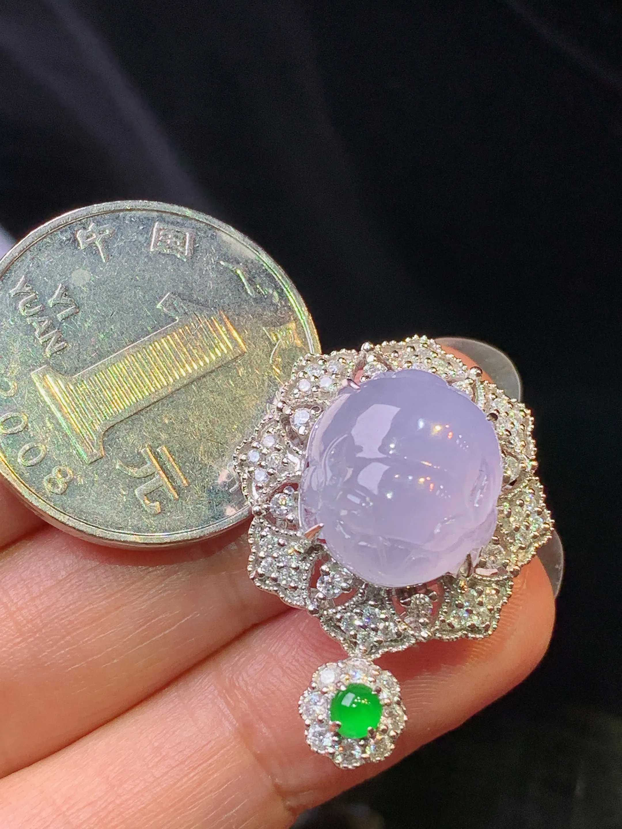 18k金钻镶嵌紫罗兰貔貅吊坠 玉质细腻 水润亮眼 整体尺寸30.2*22*11.3