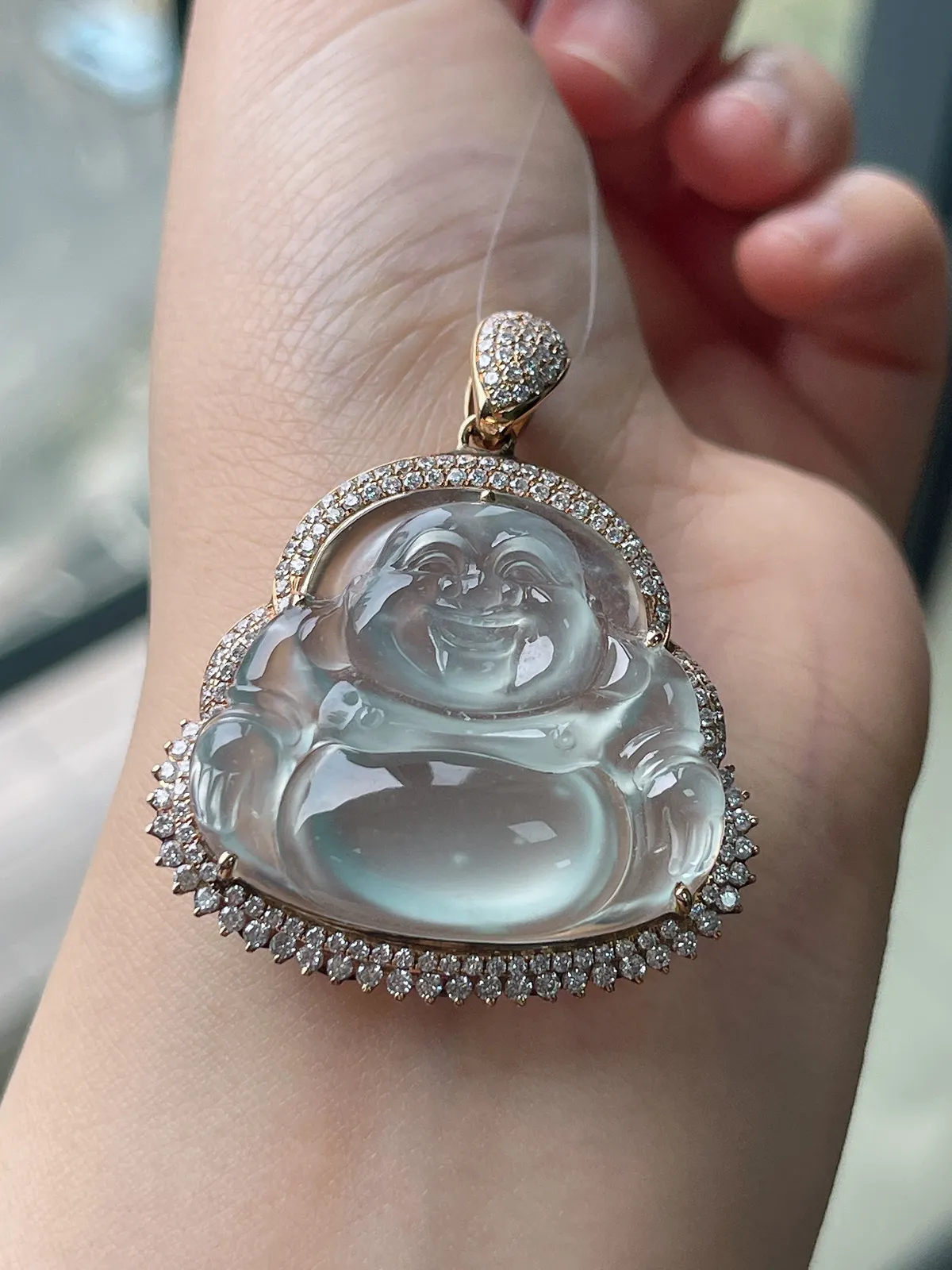 翡翠冰种白色佛公吊坠，印记：G18K,伴钻石