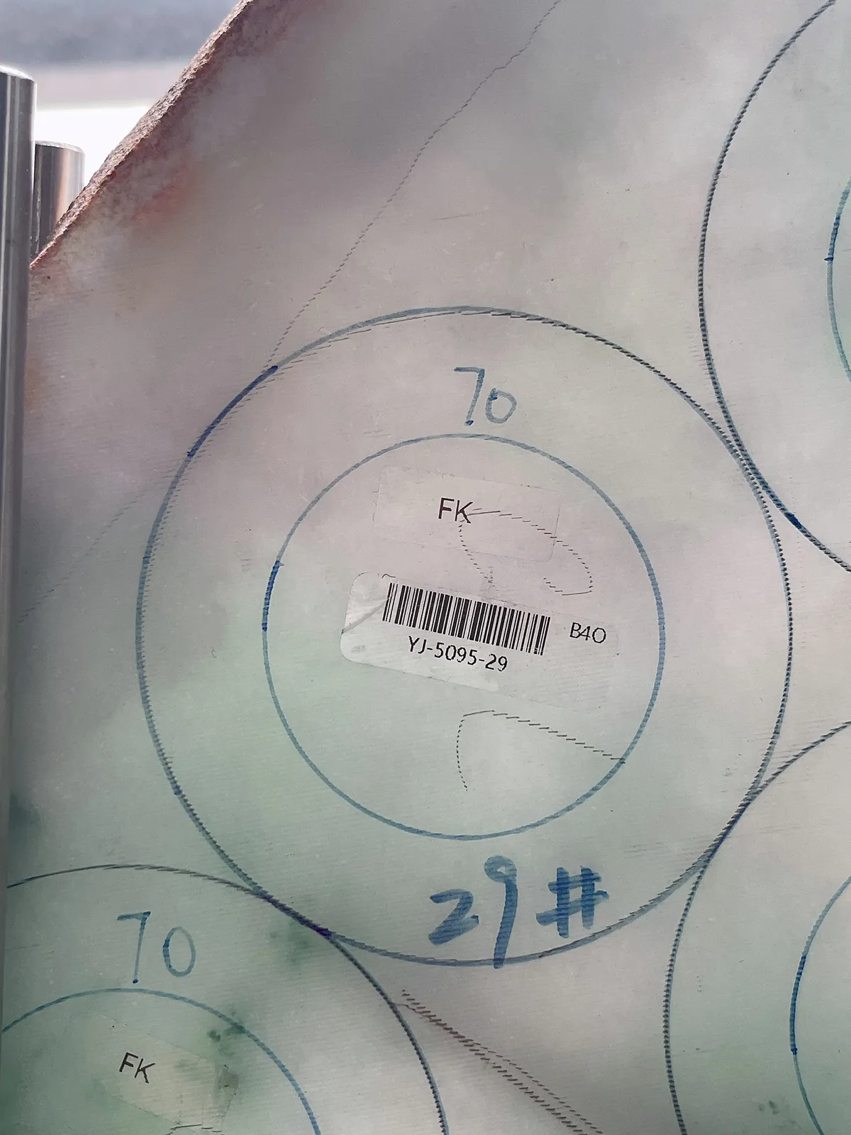 翡翠板料，⭕️正圈最大做54，圆条最大做50