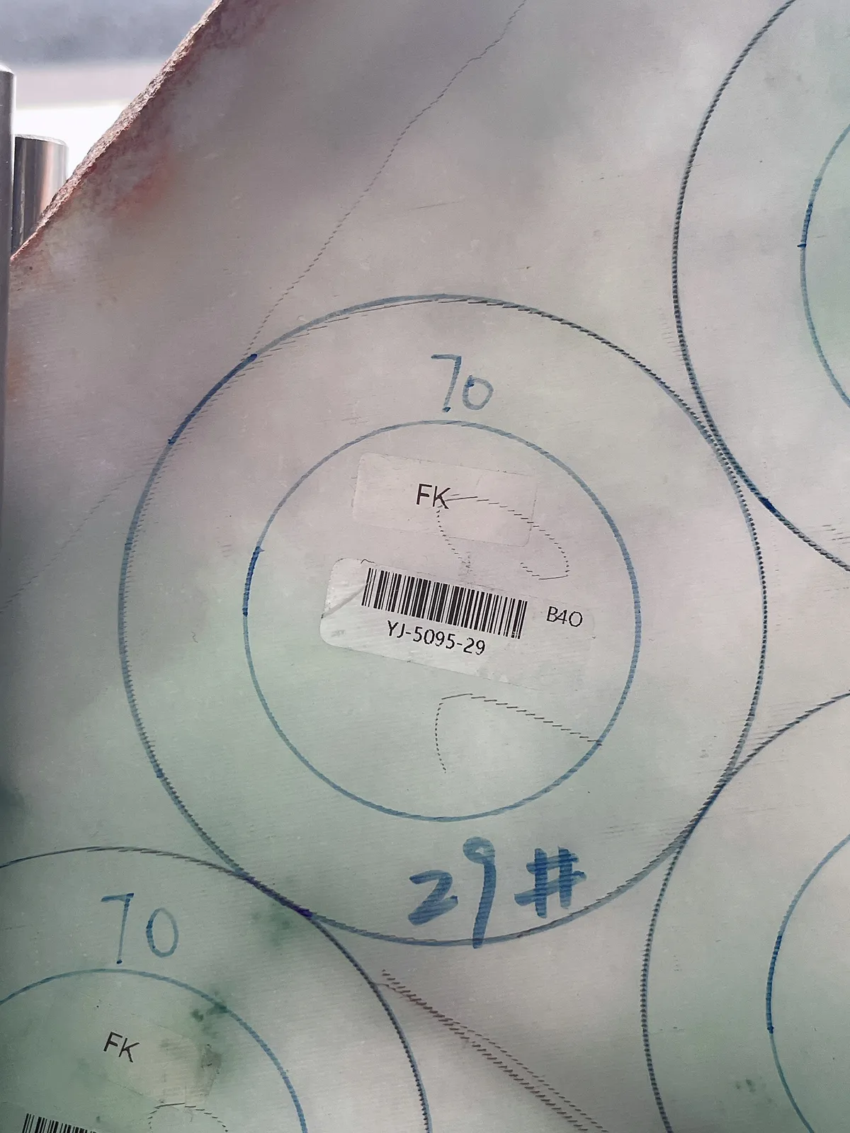 翡翠板料，⭕️正圈最大做54，圆条最大做50