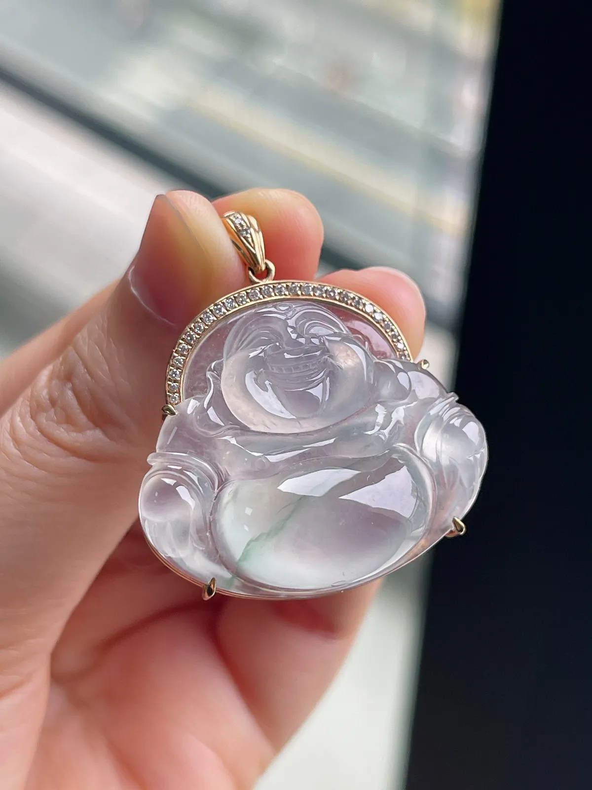 翡翠冰种飘花吊坠，印记：G750,伴钻石