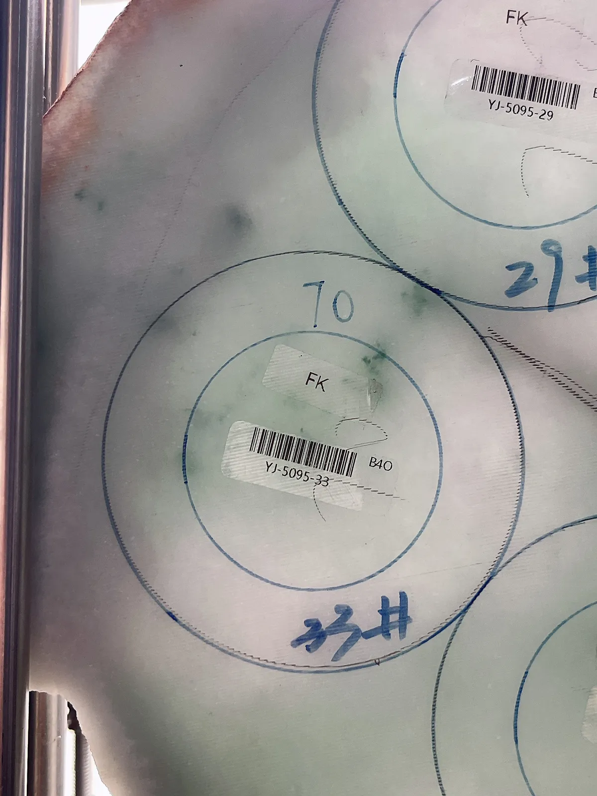 翡翠板料，⭕️正圈最大做54，圆条最大做50