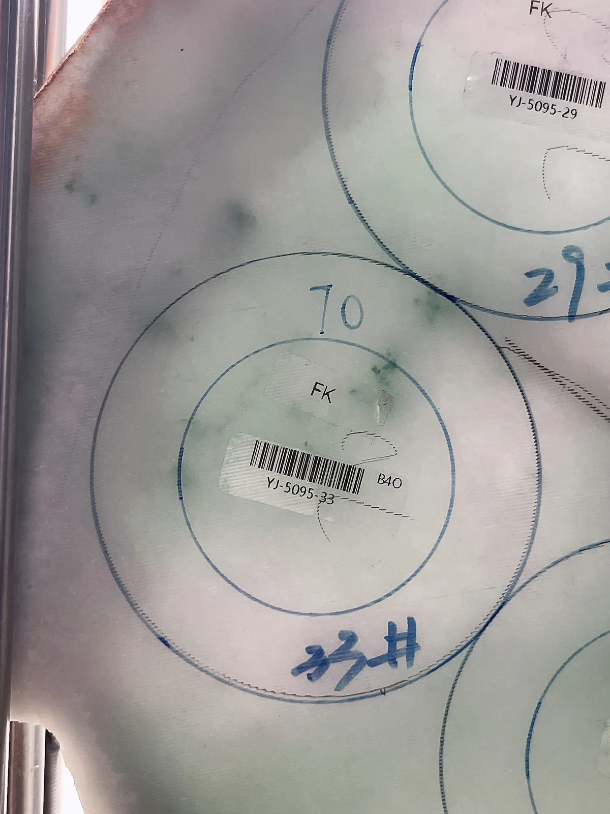 翡翠板料，⭕️正圈最大做54，圆条最大做50