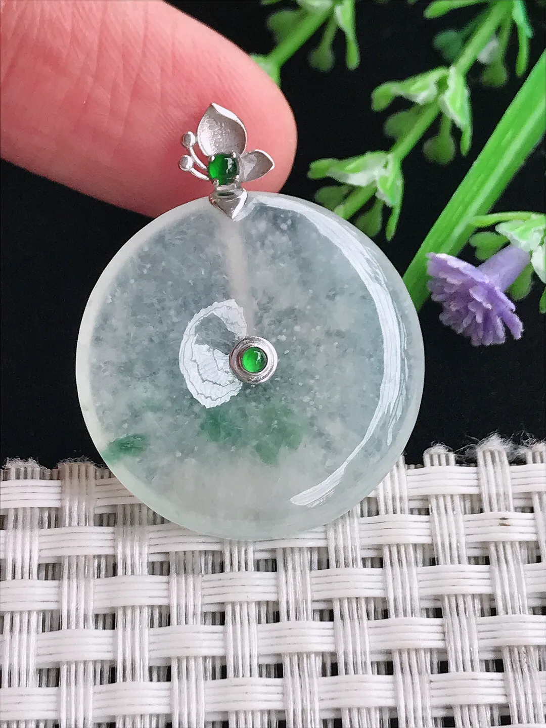 实拍A货翡翠27.3/4.6老坑18k金镶嵌冰种飘花平安扣吊坠翡翠玉扣挂件