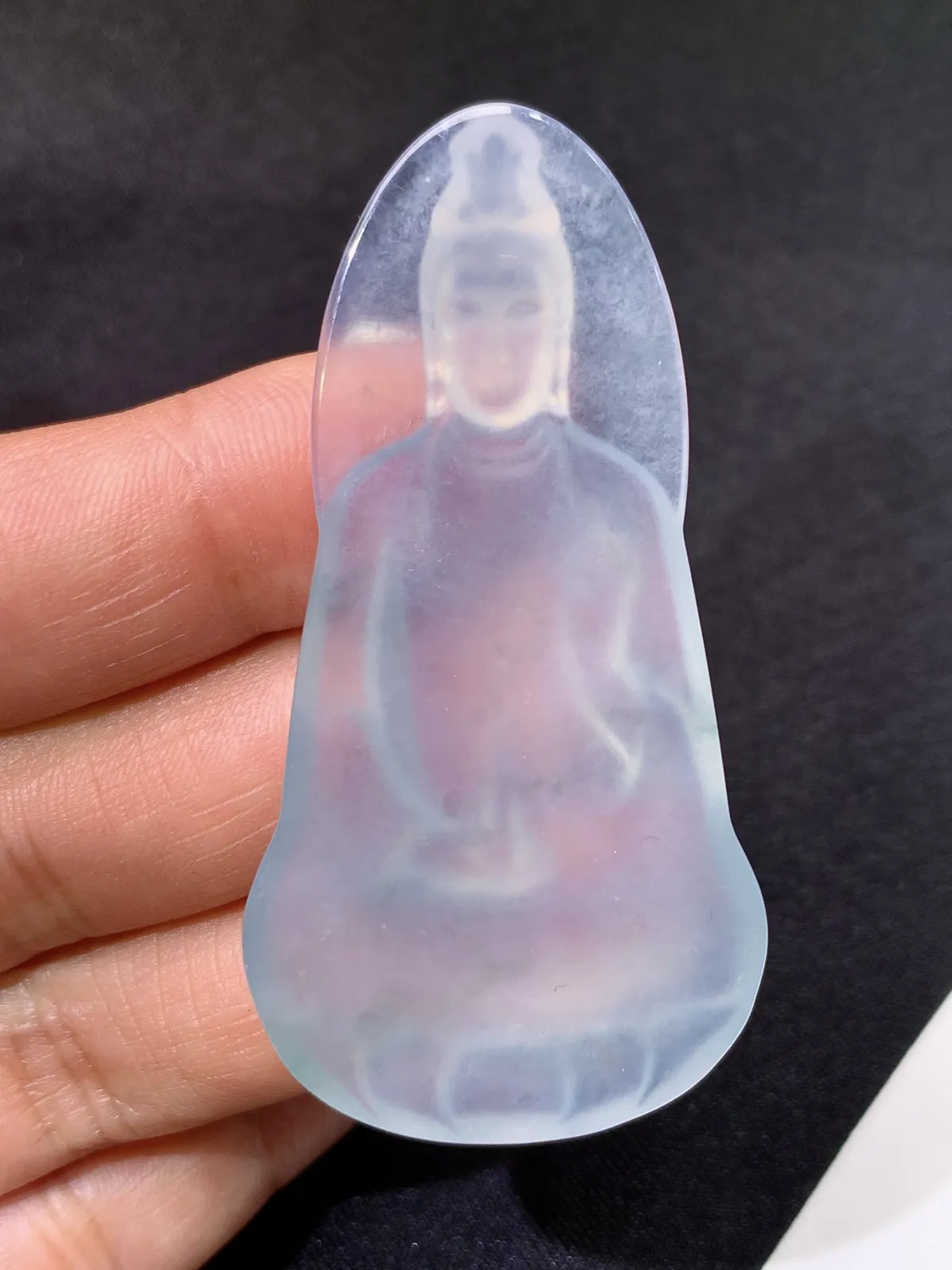 素衣净瓶观音，冰冰润润，玉质细腻，种水足，Ls整体尺寸56.2*28.9*4.8