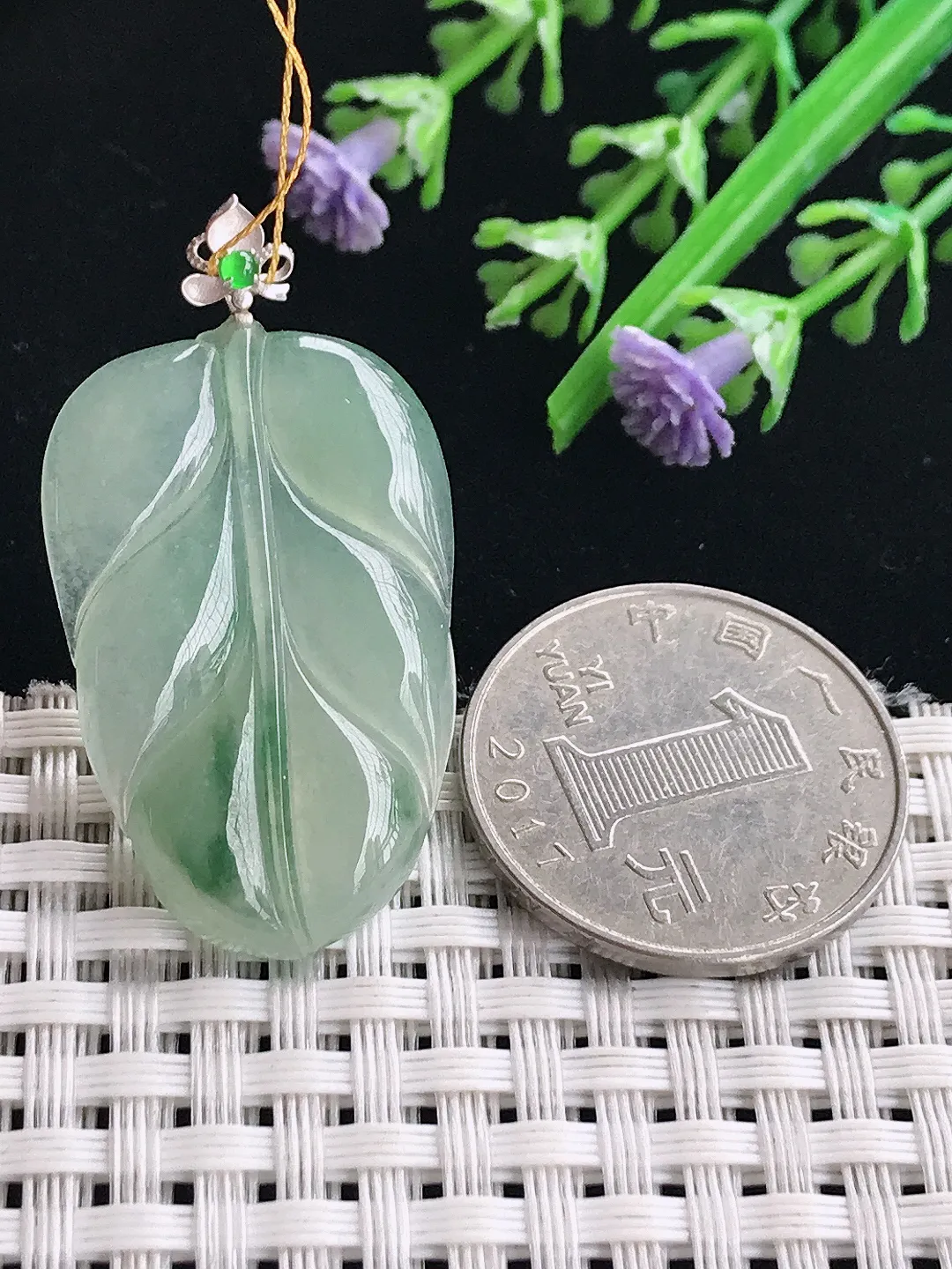 实拍A货翡翠34/21.9/4.2老坑18k金镶嵌冰晴叶子吊坠翡翠金枝玉叶挂件