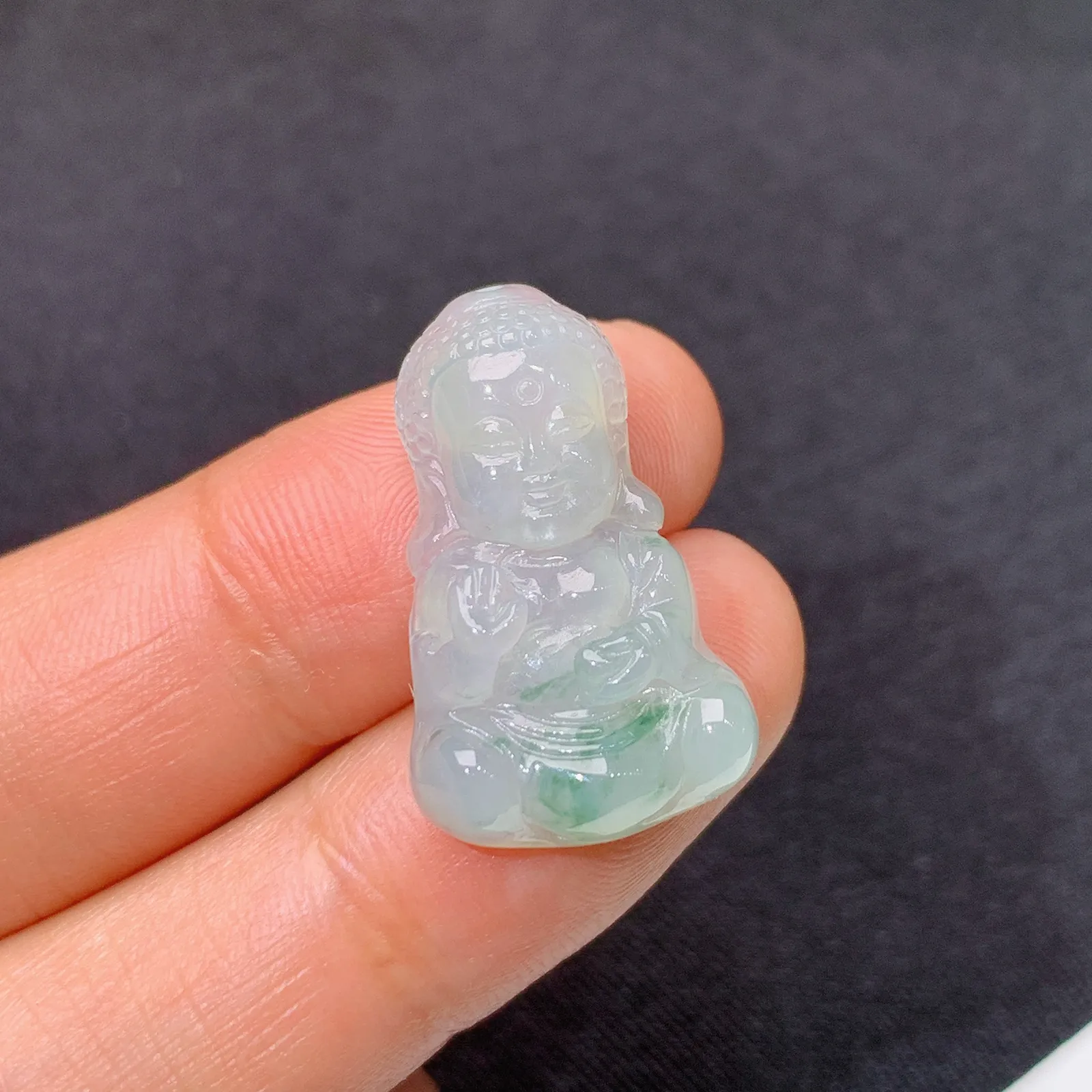飘花宝宝佛吊坠，质地细腻，001整体尺寸24.2*14.7*5.3