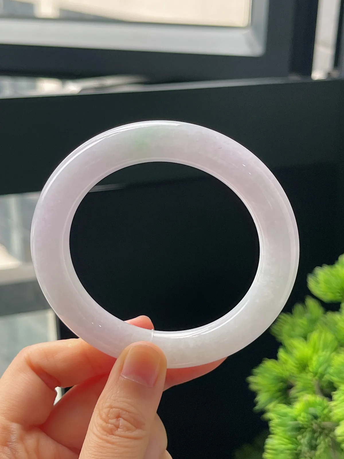 圆镯55.6圈口，翡翠糯化种紫罗兰手镯