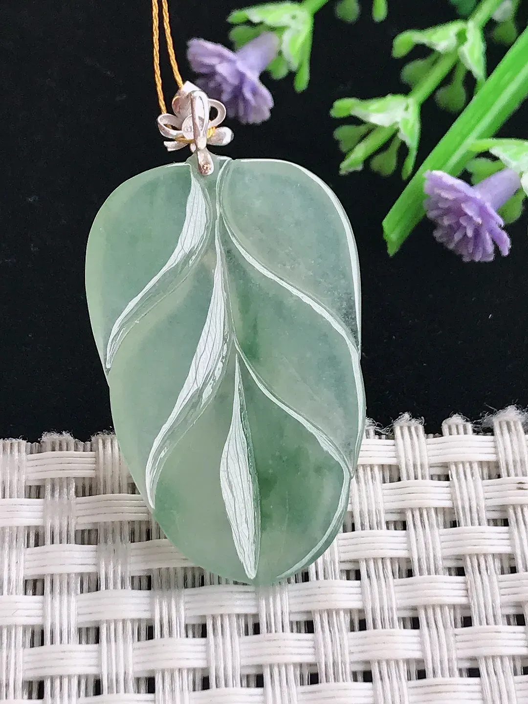 实拍A货翡翠34/21.9/4.2老坑18k金镶嵌冰晴叶子吊坠翡翠金枝玉叶挂件