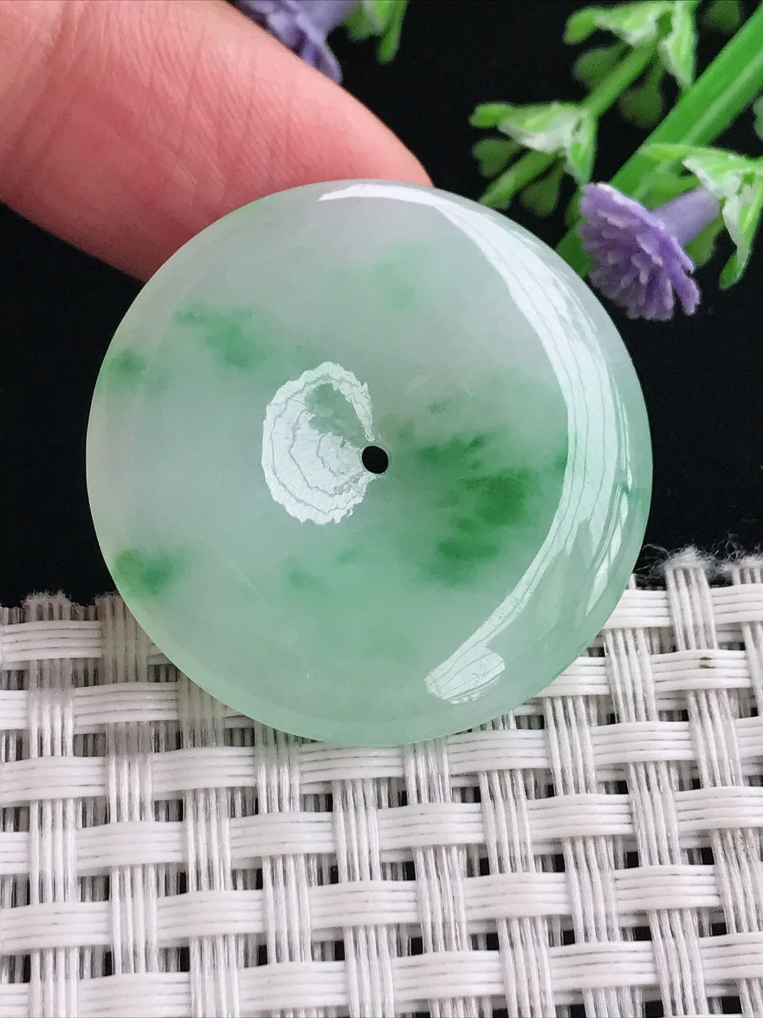 实拍A货翡翠32.2/5.5老坑冰润起胶飘阳绿平安扣吊坠翡翠挂件