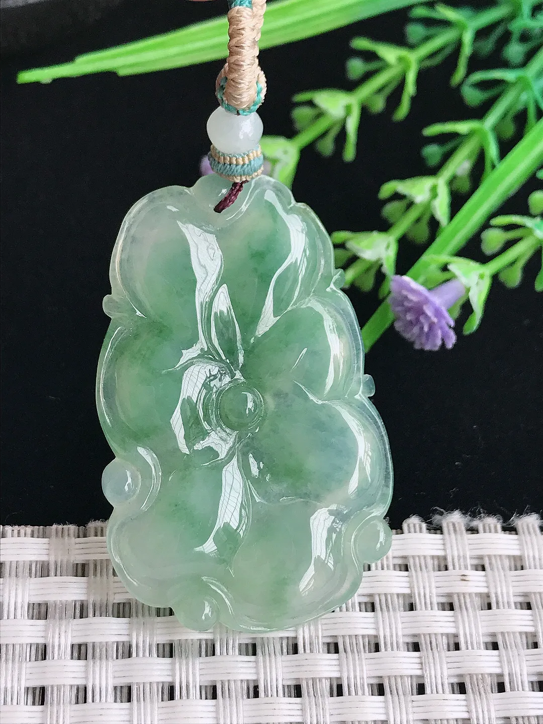 实拍A货翡翠45.6/29.5/5老坑冰胶水灵满绿荷叶鱼吊坠翡翠连年有余挂件