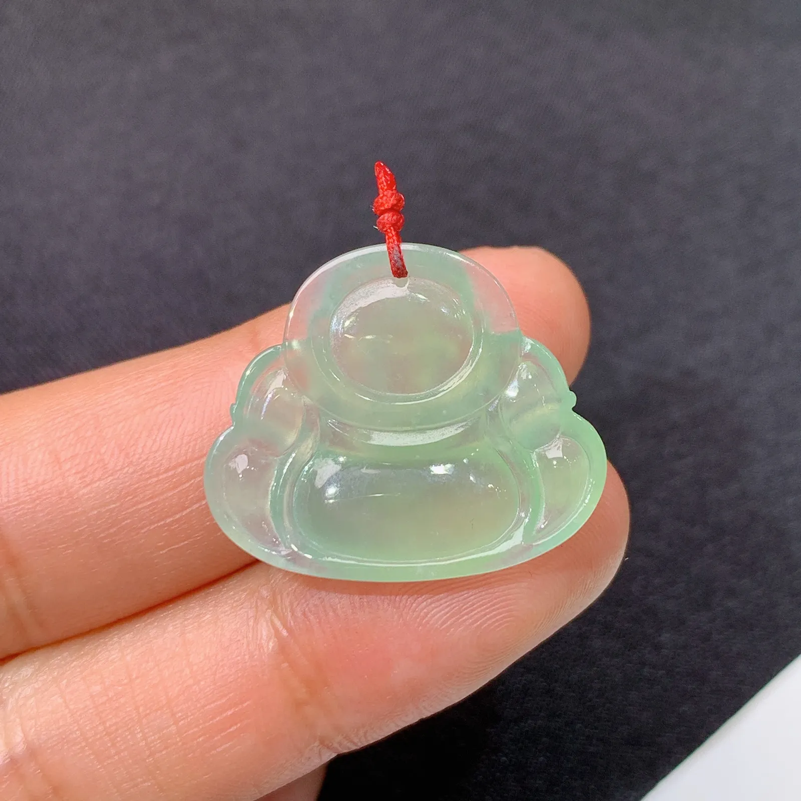 冰晴底笑佛，冰润细腻，品相好，种水足，001整体尺寸20.7*4.1*5.2