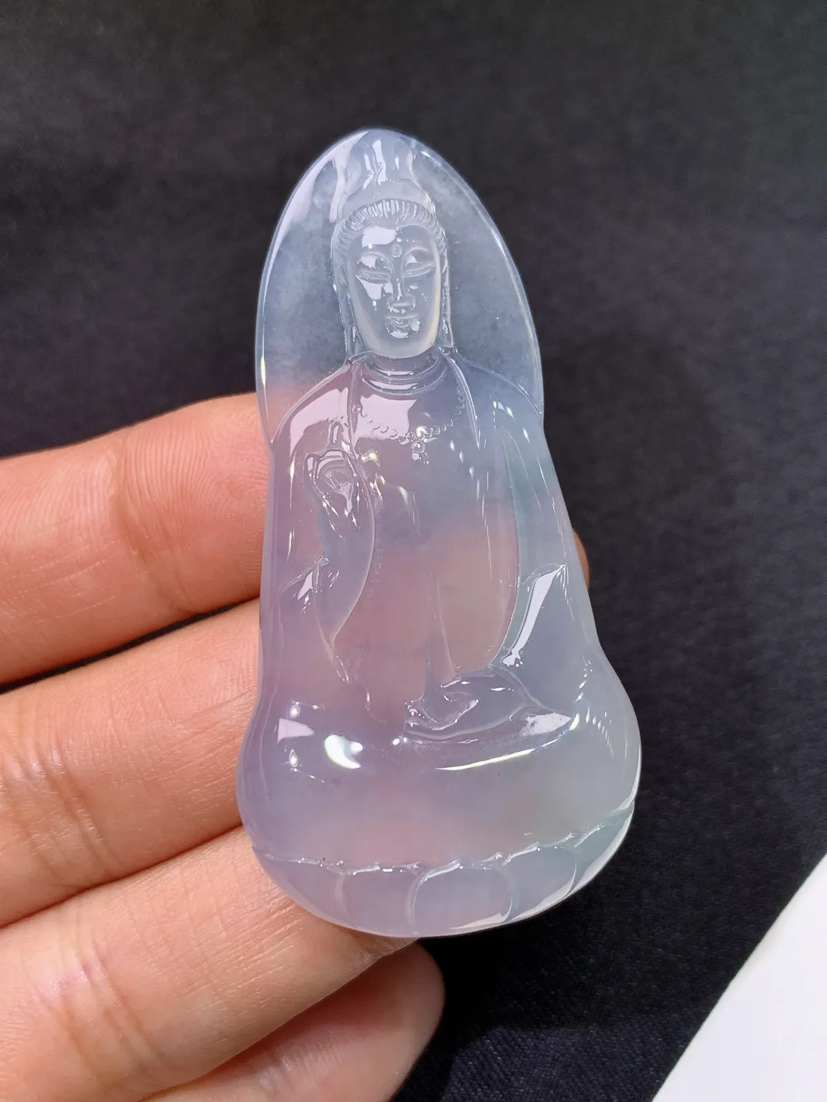 素衣净瓶观音，冰冰润润，玉质细腻，种水足，Ls整体尺寸56.2*28.9*4.8