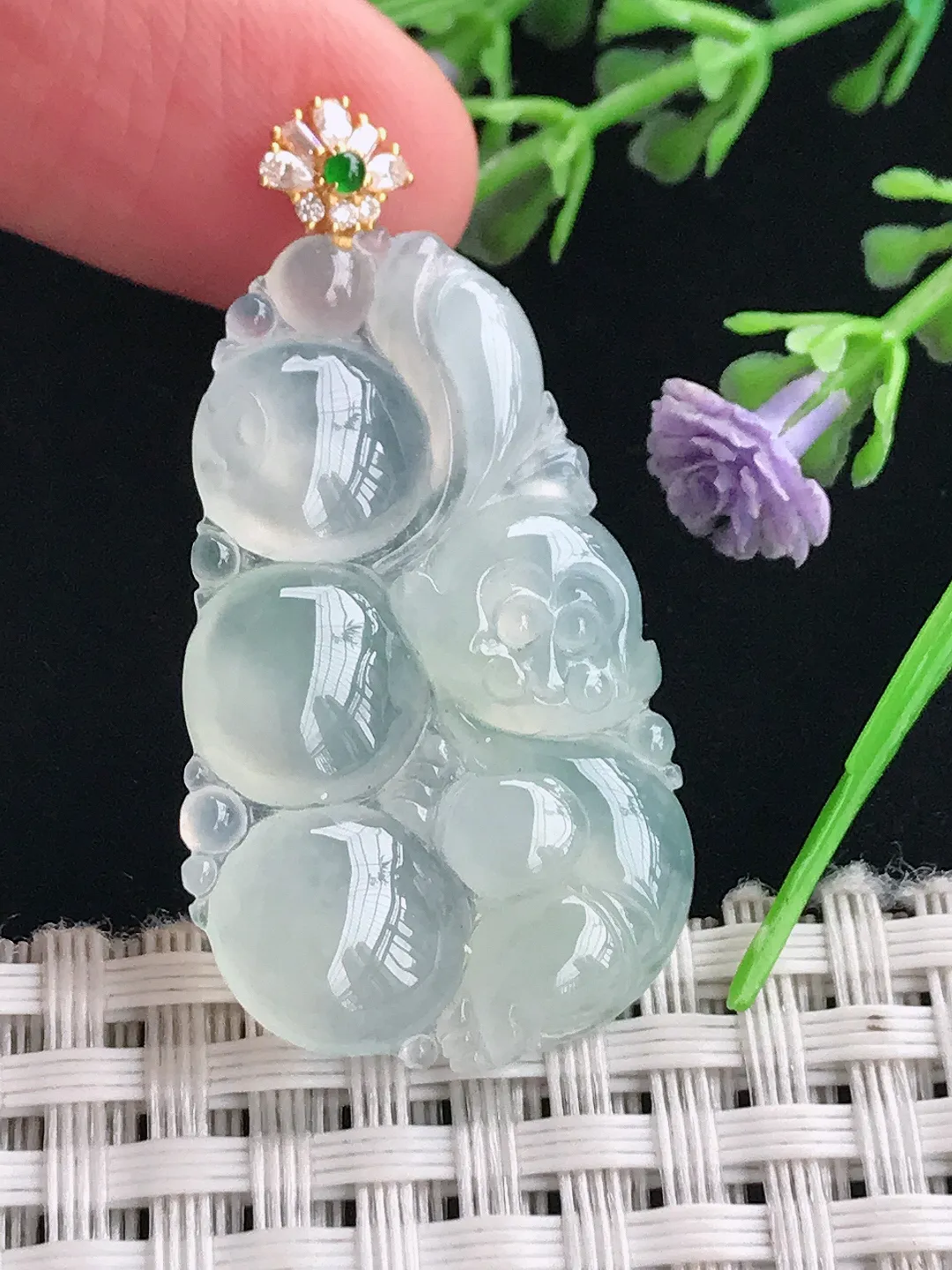 实拍A货翡翠35.6/22/4.6老坑18k金镶嵌冰种灵猴献寿吊坠翡翠生肖猴挂件