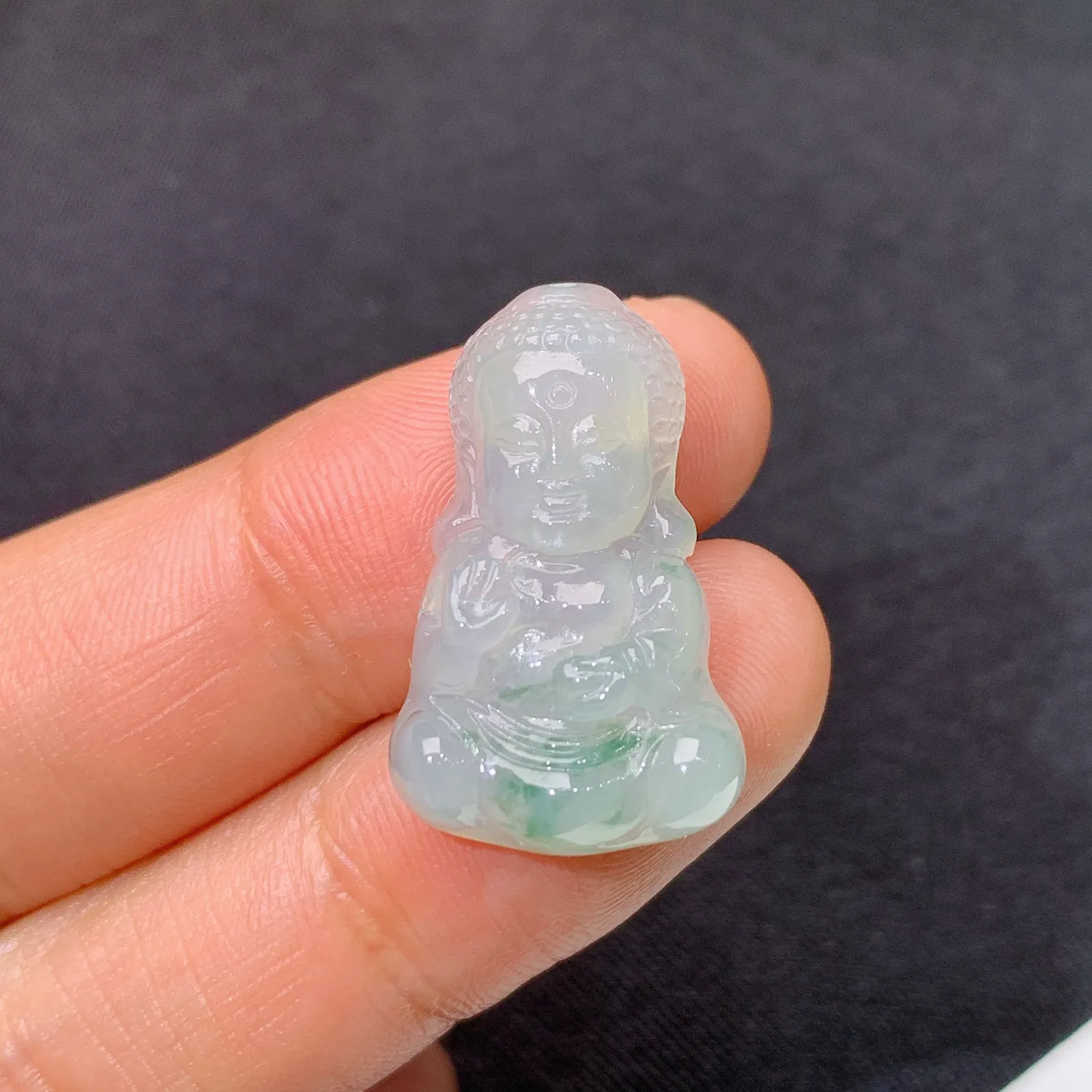 飘花宝宝佛吊坠，质地细腻，001整体尺寸24.2*14.7*5.3