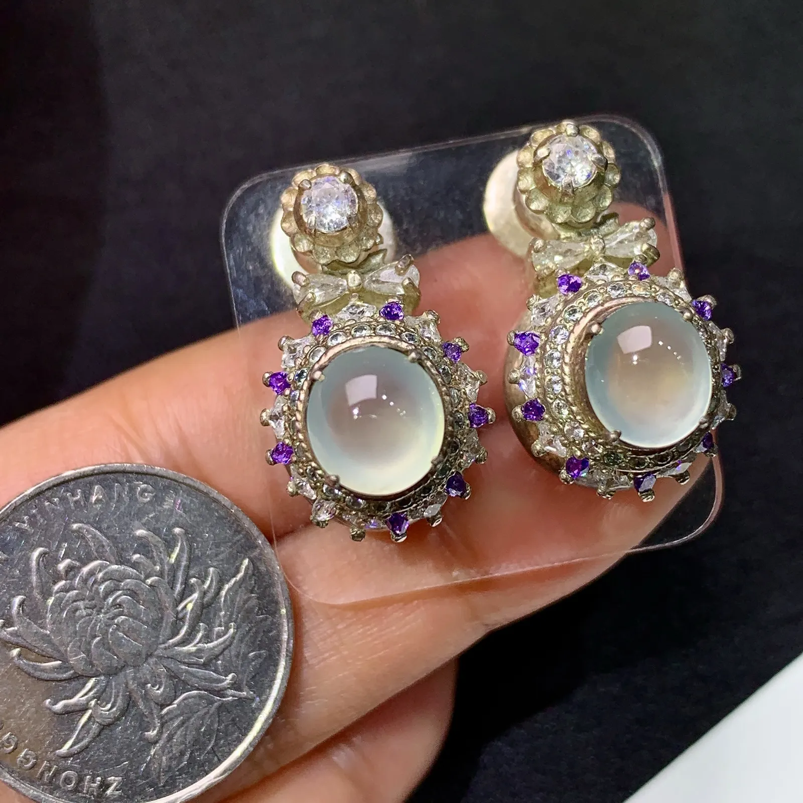 冰种蛋面铜托耳钉，镶嵌佳品，冰润细腻，种水足，Ysl取一裸石尺寸8.3*7.6*3.3