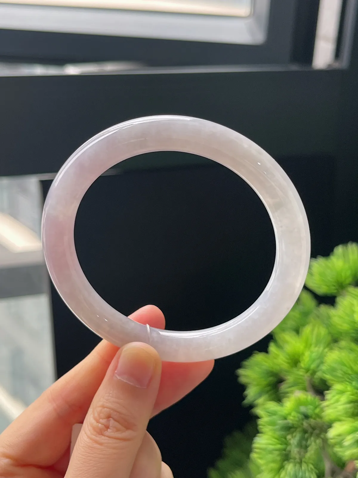 圆镯57.7圈口，翡翠手镯