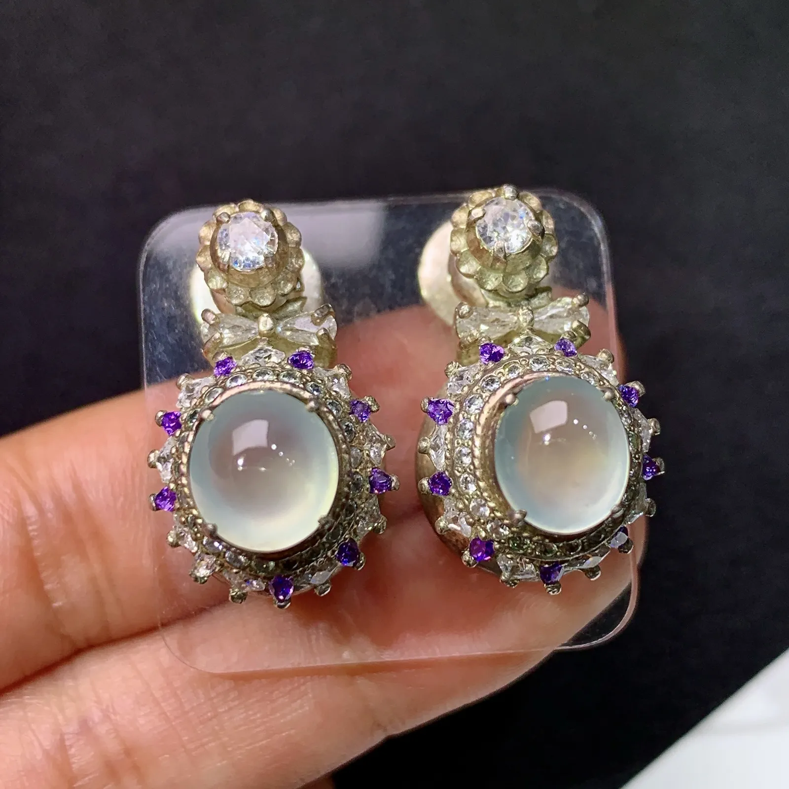 冰种蛋面铜托耳钉，镶嵌佳品，冰润细腻，种水足，Ysl取一裸石尺寸8.3*7.6*3.3