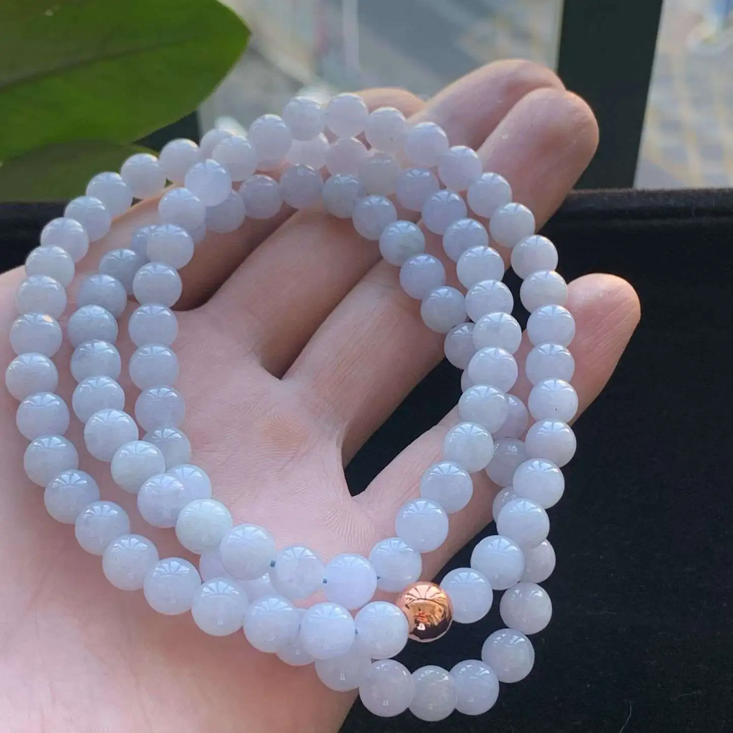 A货天然翡翠冰糯种紫罗兰项链108颗重量66.62
3月4日