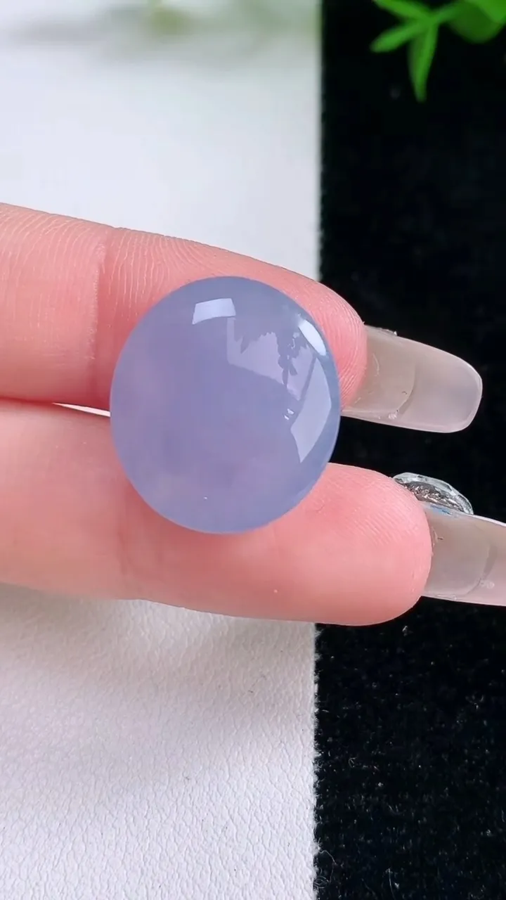 天然A货翡翠紫罗兰镶嵌件，尺寸19.3-17.5-9，重量:5.20g
3月4日