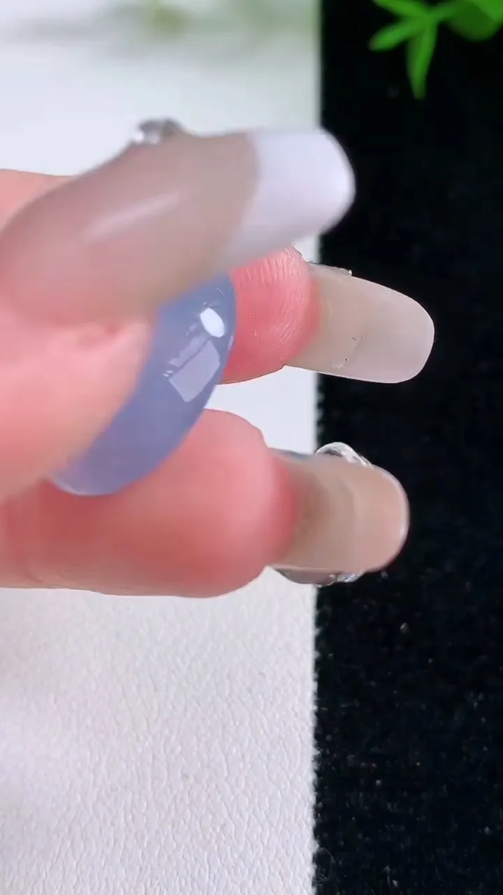 天然A货翡翠紫罗兰镶嵌件，尺寸19.3-17.5-9，重量:5.20g
3月4日