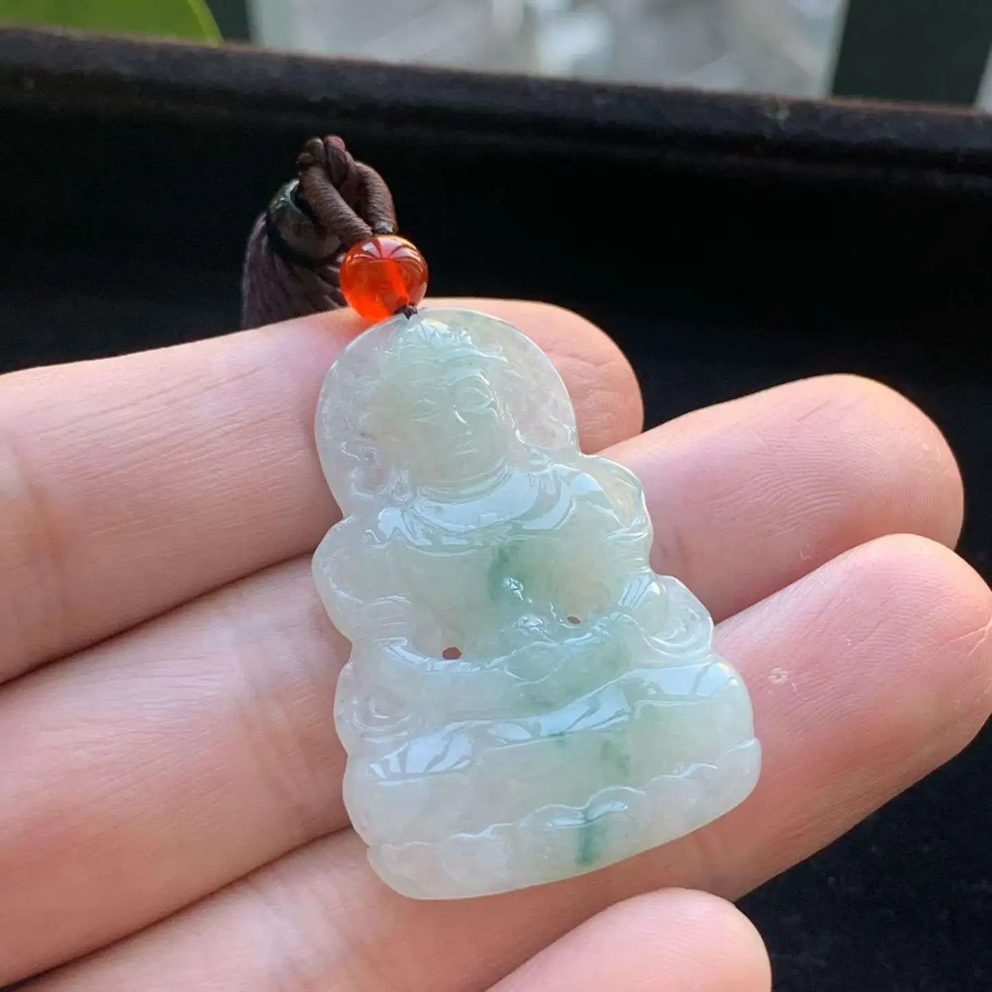 A货天然翡翠冰糯种飘花度母吊坠重量7.09
3月4日