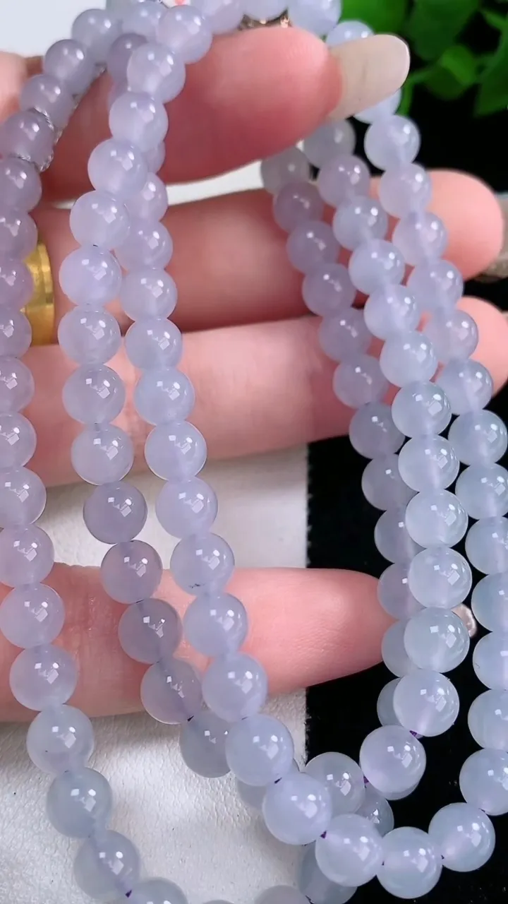 天然A货翡翠紫罗兰圆珠项链，尺寸5.8-108颗，重量:40.95g3月5日
工厂直销收藏佳品,种好水足，色泽均匀，有种有色，上手高大气！