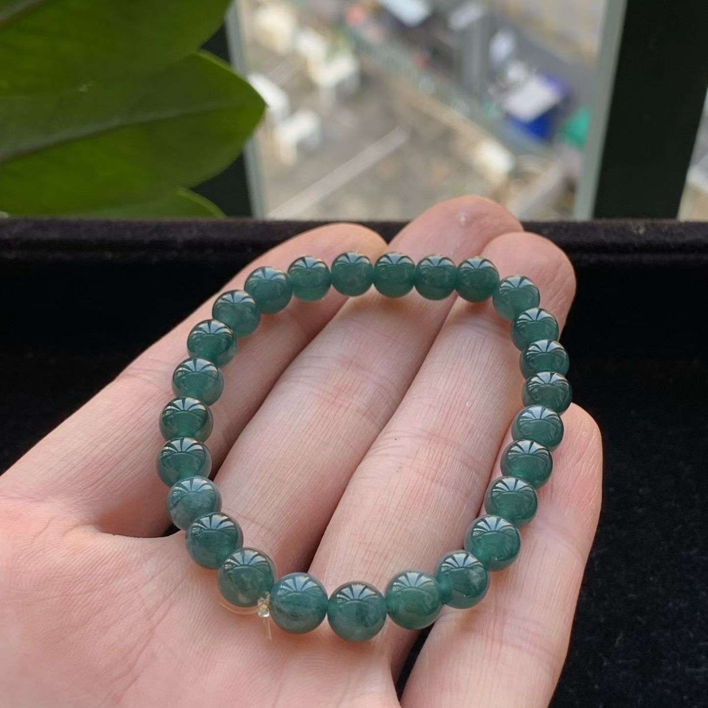 A货天然翡翠冰糯种蓝水手链重量14.32
3月7日