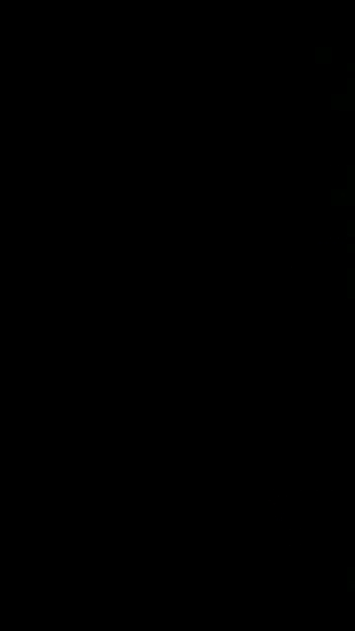 天然A货翡翠生肖兔吊坠，尺寸34.2-26.7-9.6，重量:18.50g
3月7日