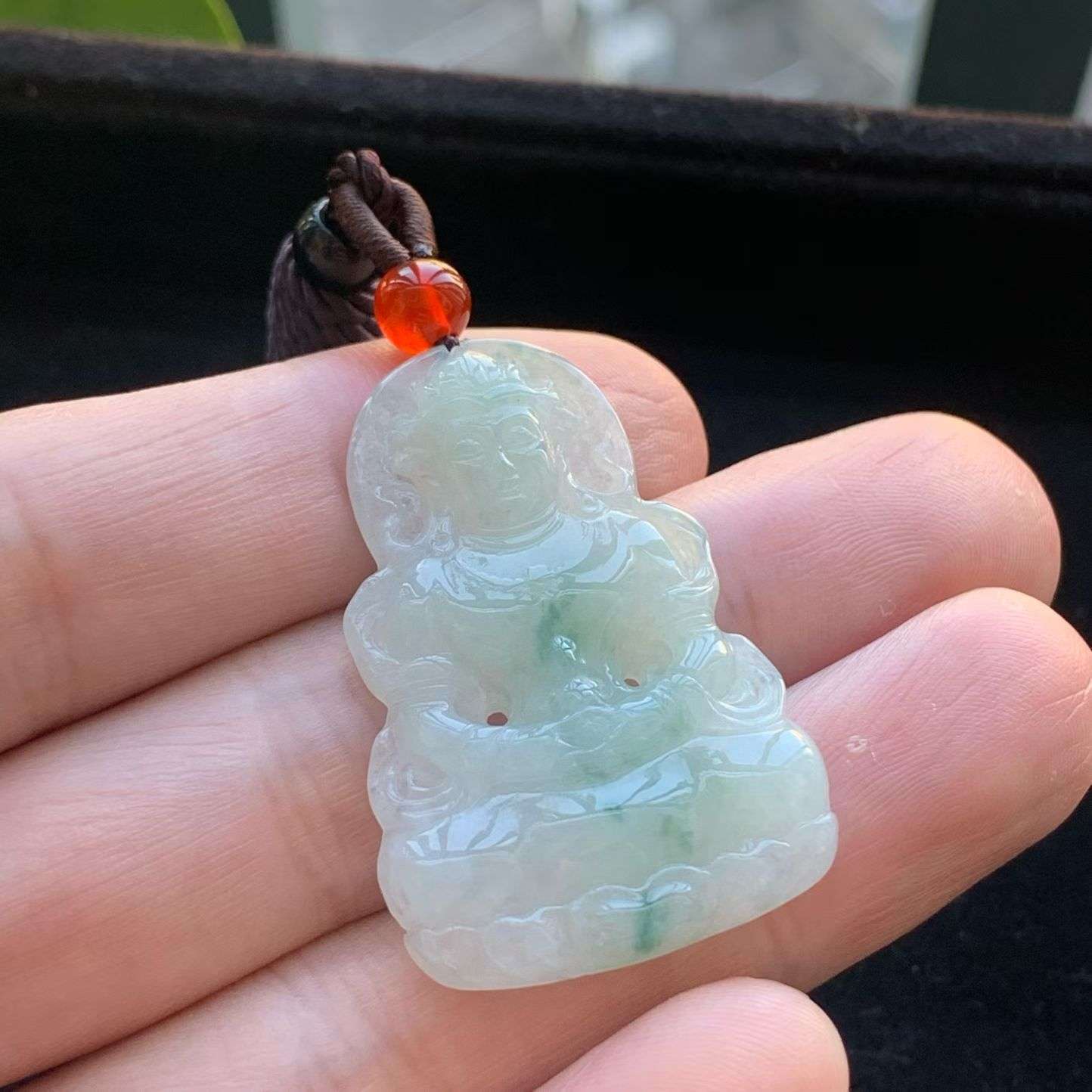 A货天然翡翠冰糯种飘花度母吊坠重量7.09
3月7日