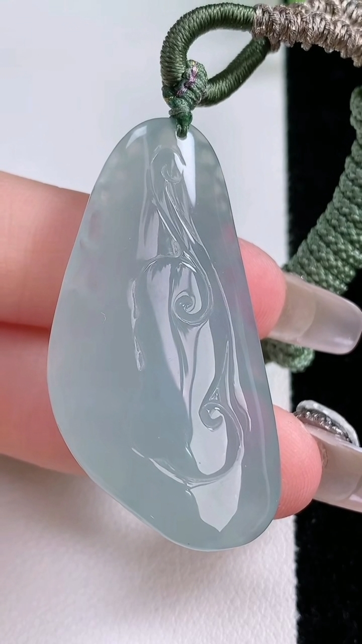 天然A货翡翠财神爷吊坠，尺寸44.2-24.4-10.9，重量:18.49g
3月7日