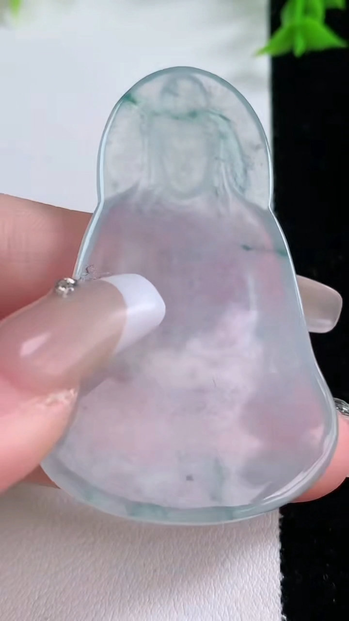 天然A货翡翠种飘花观音菩萨吊坠，尺寸55.7-34-5.3，重量:21.43g
3月7日