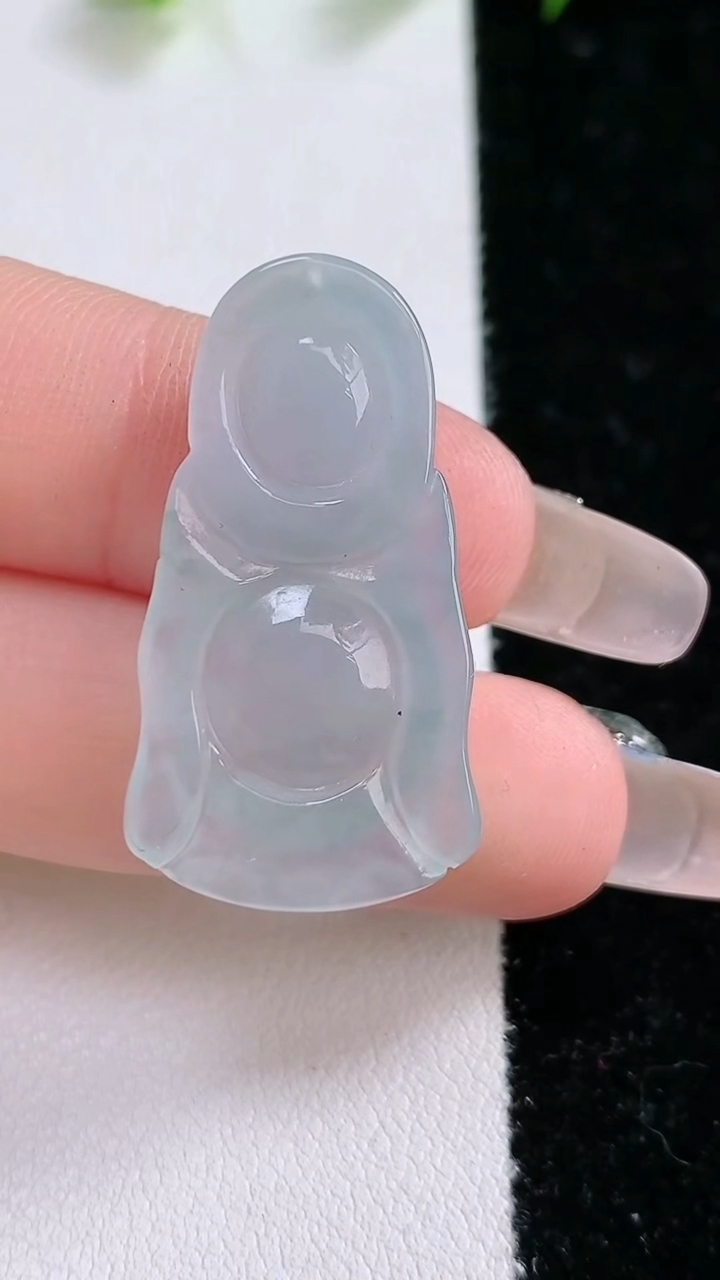 天然A货翡翠飘花站佛 佛公吊坠，尺寸32-16.5-5.6，重:6.99g
3月8日