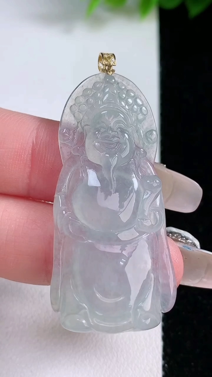 天然A货翡翠种白冰财神爷吊坠，尺寸45-21.6-5，重:8.61g 116
3月8日