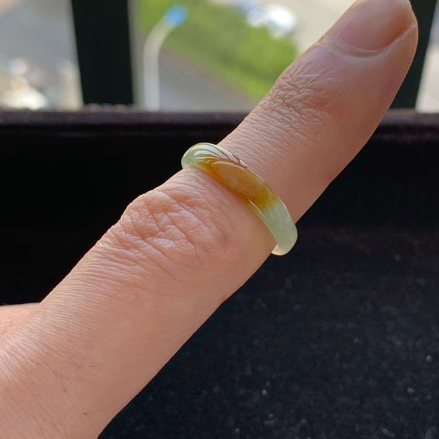 A货天然翡翠冰糯种黄翡戒指12-13号重量1.29
3月9日