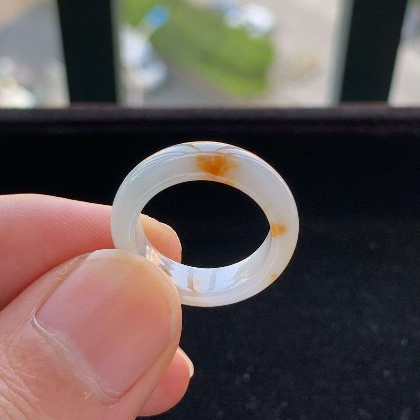 A货天然翡翠冰糯种晒金戒指14号重量3.67
3月9日