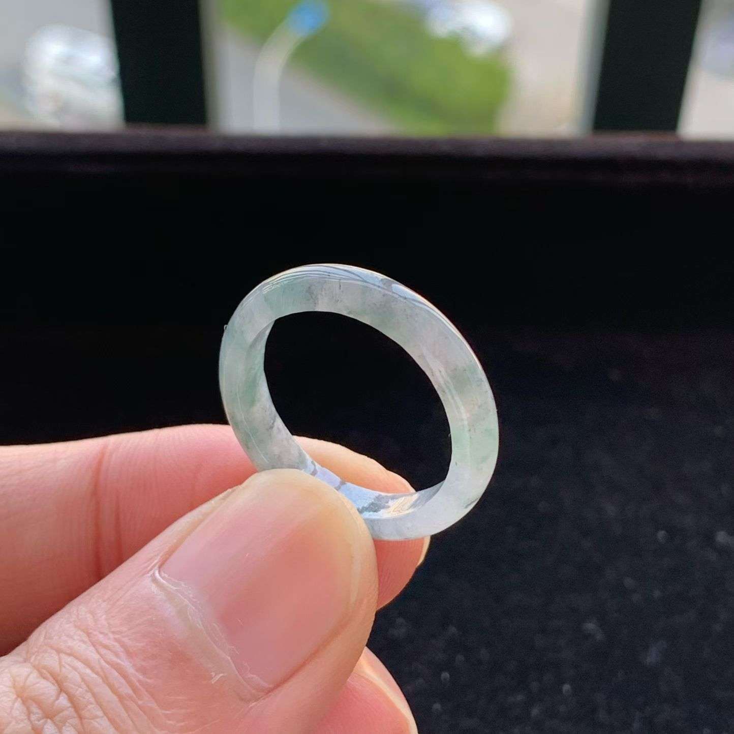 A货天然翡翠冰糯种绿乌鸡戒指20号重量2.50
3月9日