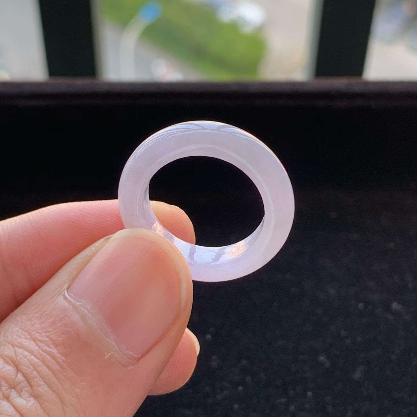 A货天然翡翠冰糯种紫罗兰戒指15号重量4.32
3月12日