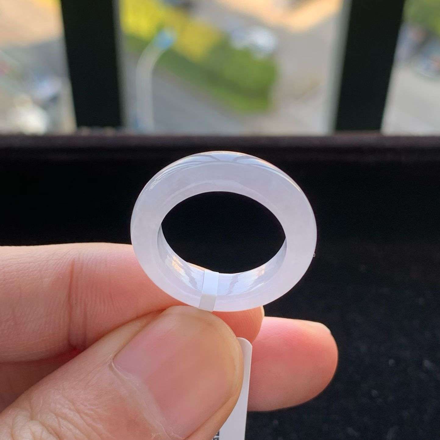 A货天然翡翠冰糯种紫罗兰戒指13号重量4.08
3月12日