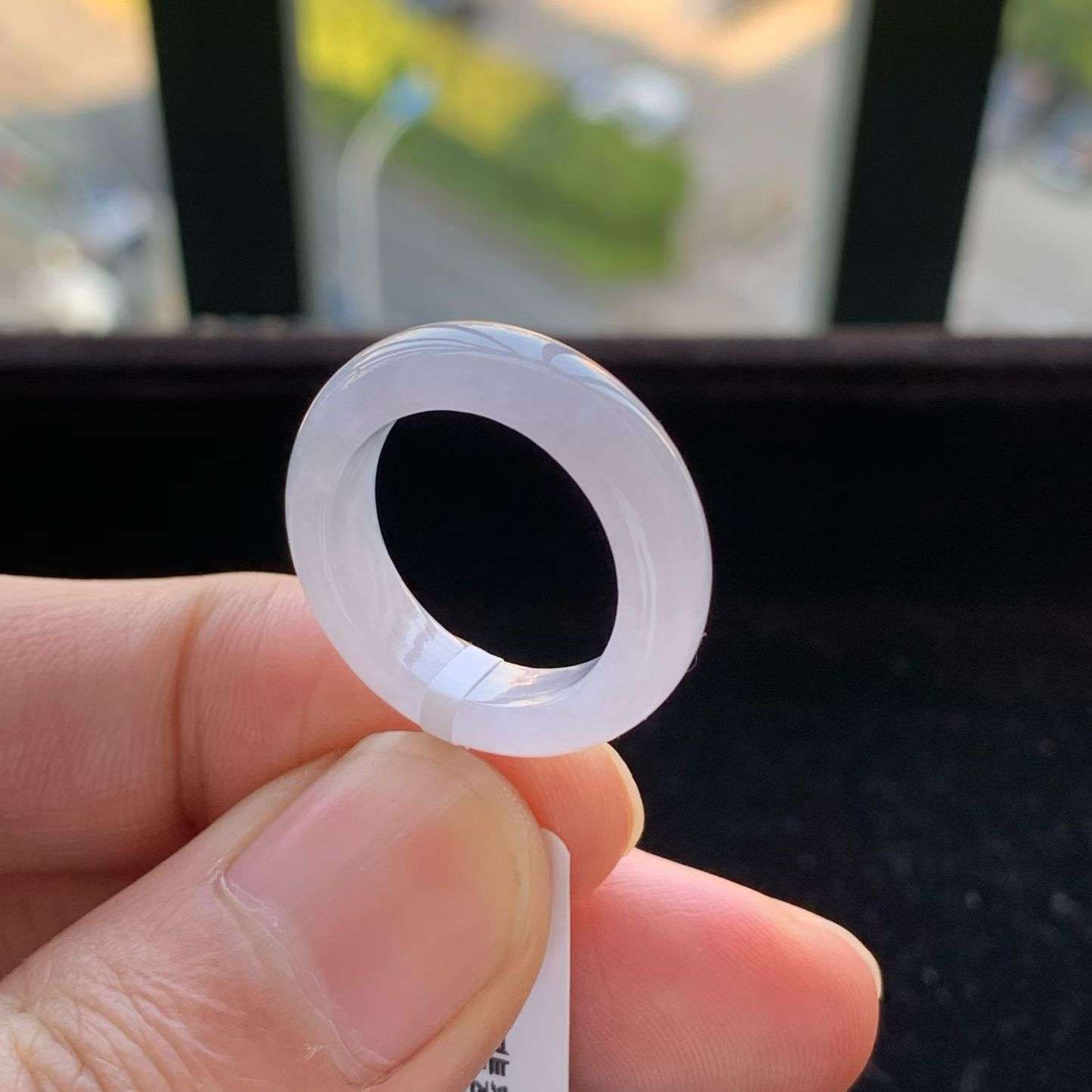 A货天然翡翠冰糯种紫罗兰戒指13号重量4.08
3月12日