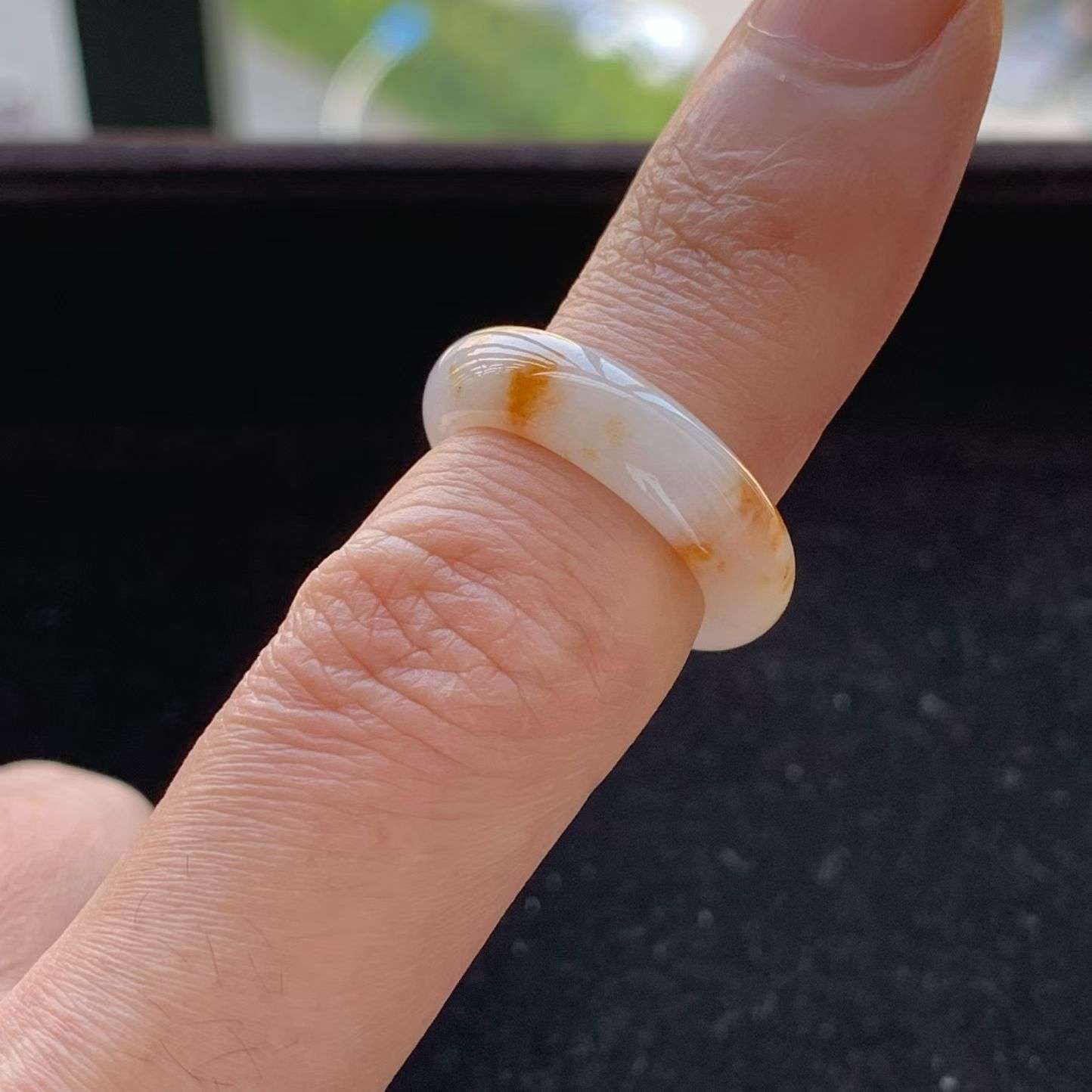 A货天然翡翠冰糯种晒金戒指11号重量3.36
3月12日