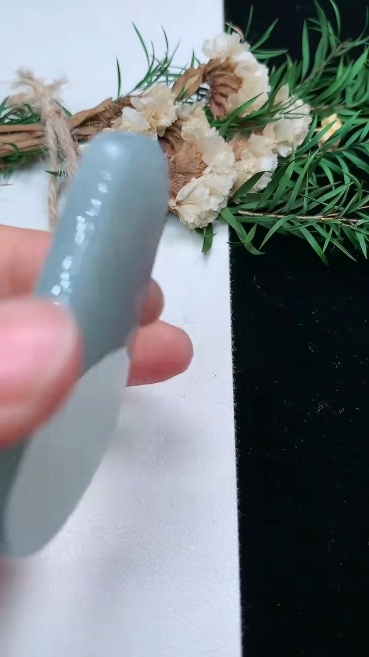 天然A货翡翠大势至观音菩萨吊坠，尺寸53.8-39.4-8.7，重量:34.82g
3月17日