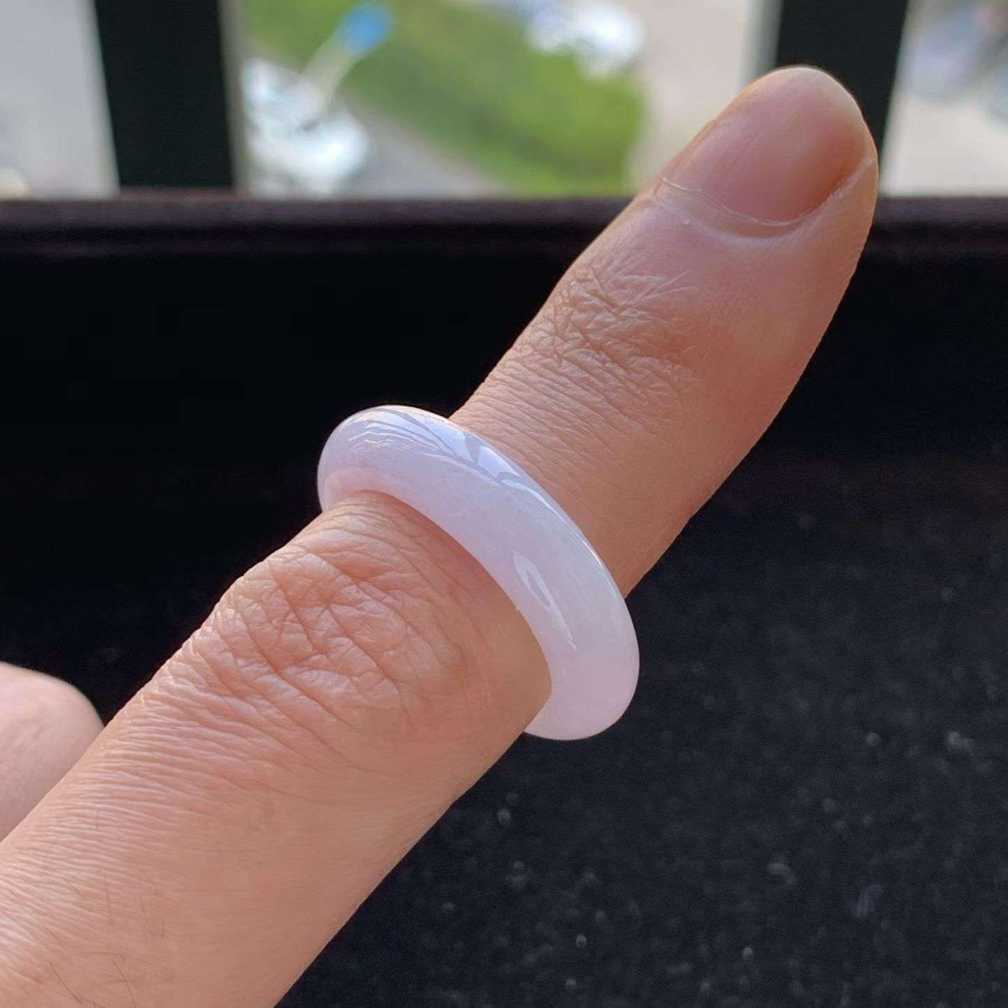 A货天然翡翠冰糯种紫罗兰戒指15号重量4.32
3月18日